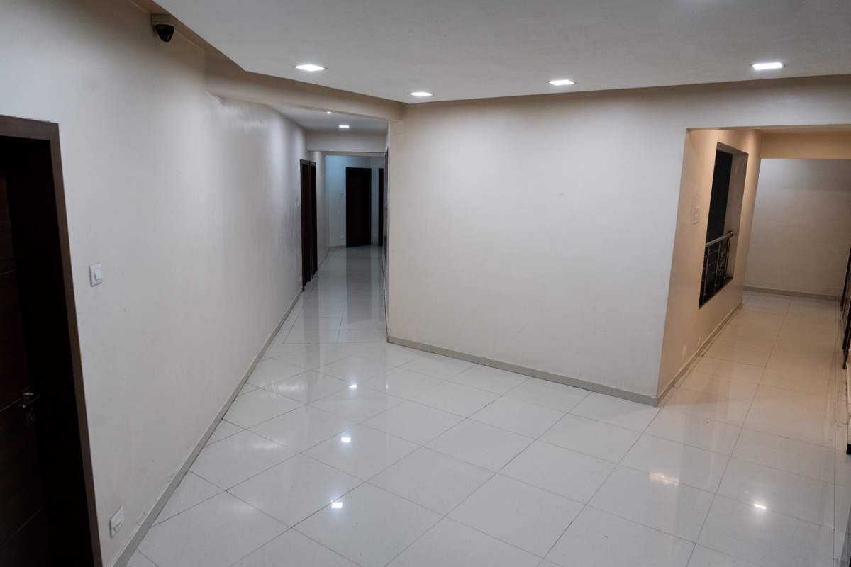 Room Corridor View 4