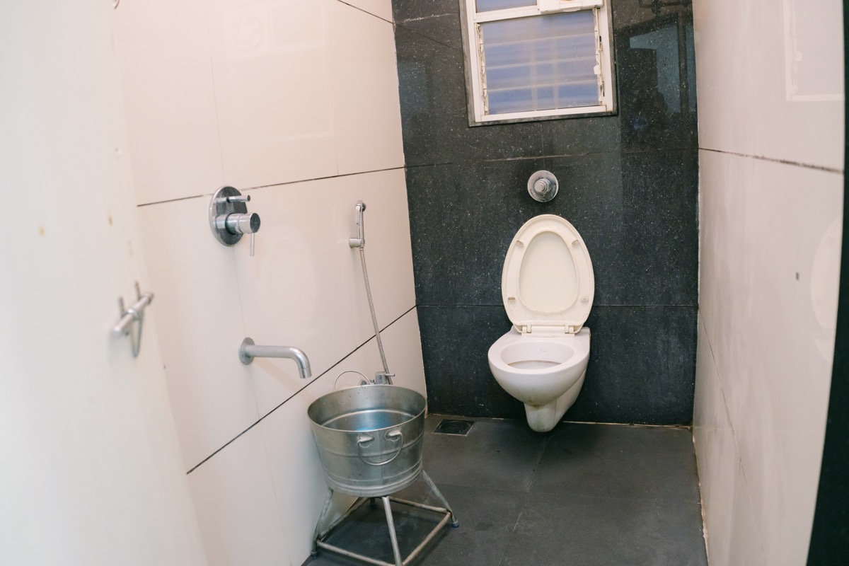 Hygienic Bathroom with 24/7 Hot Water